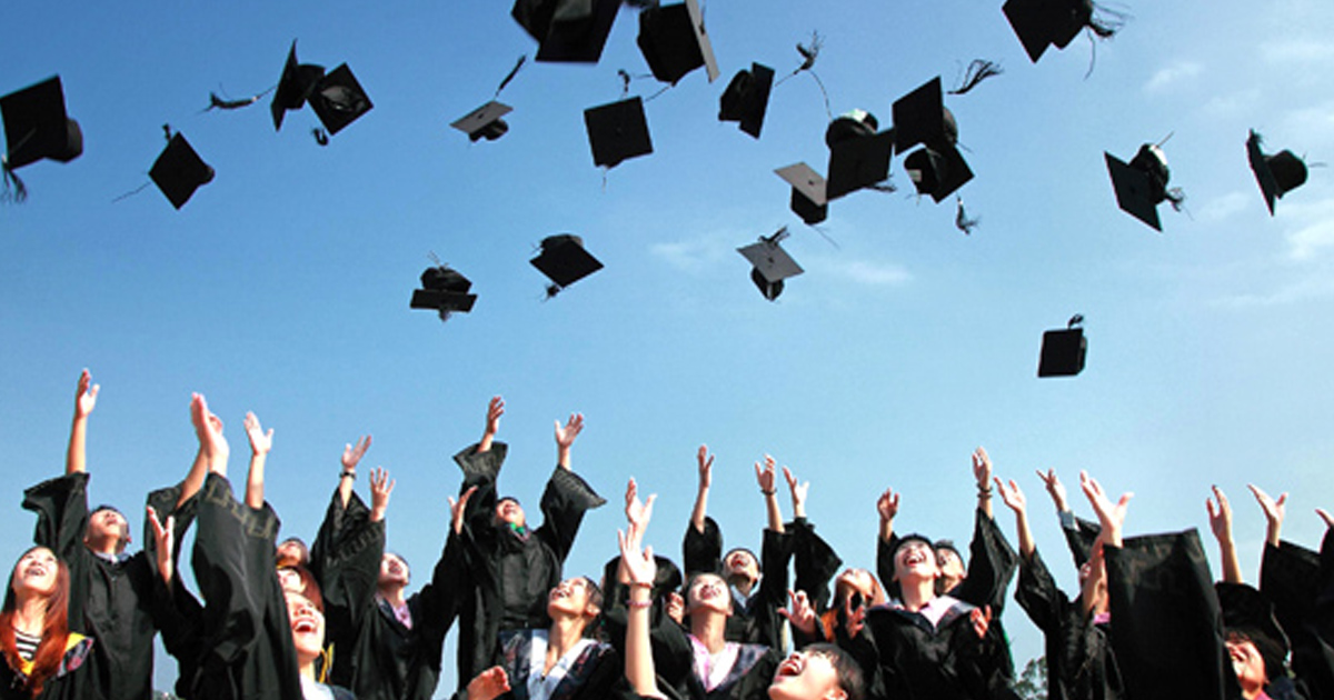 LJMU Graduations at Liverpool Cathedral
7 – 11 July | 10:00 am – 6:00pm

We will be closed to general visitors during this time as we proudly host the LJMU Graduations.
We appreciate your understanding as we celebrate this special milestone

Find Out More: ow.ly/JYHr50WfUSE