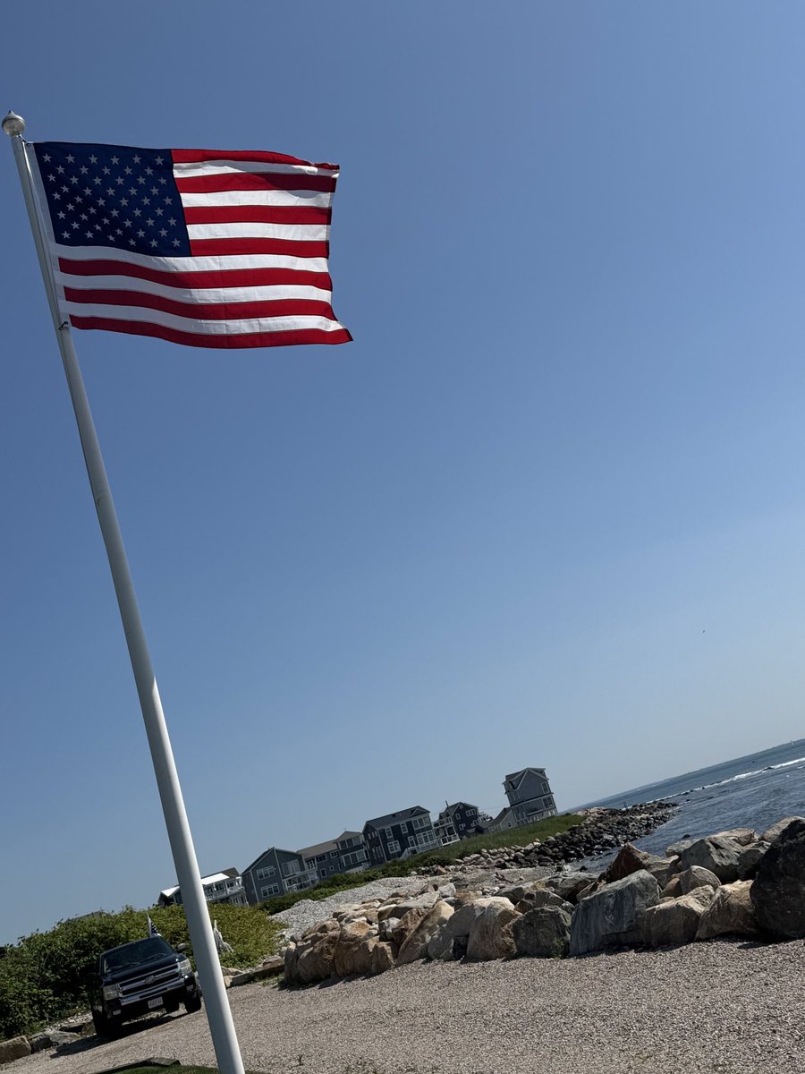 Happy Fourth of July!
I’m in Rhode Island visiting my dad.
I hope everyone has a good holiday.