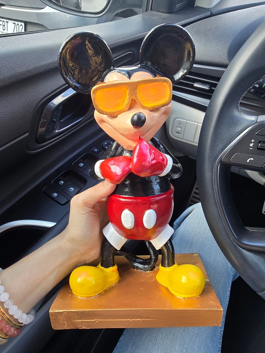 Emek verdiğin çocukların kendi el emekleriyle karşılık vermeye çalışmaları...  Bugünkü bonus mutluluğum 🦋