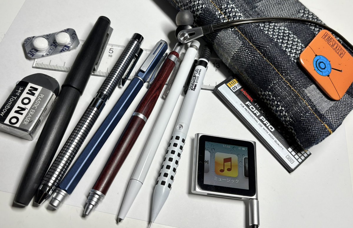 MONOstationery's tweet photo. #筆箱紹介 https://t.co/hBgAy1bHSg