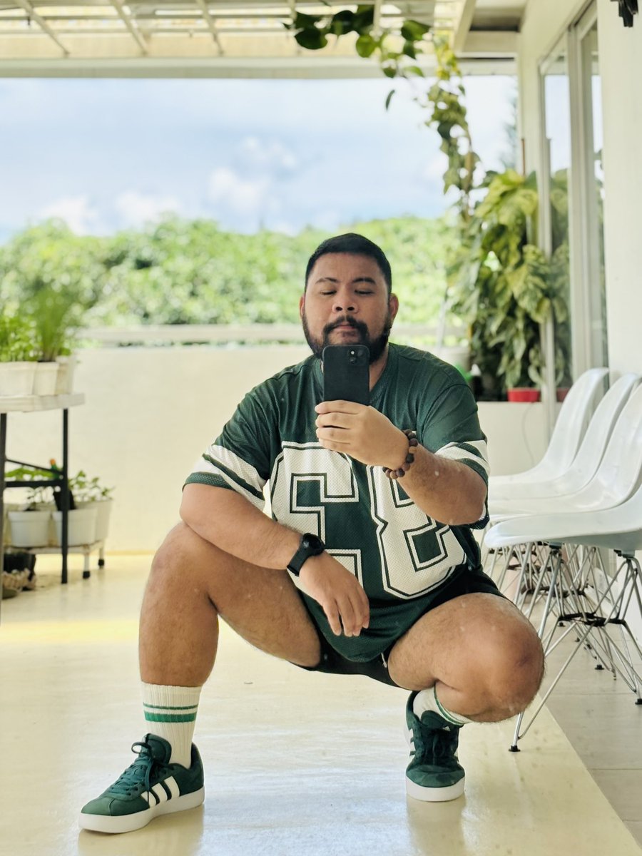 This one is for the boys with the boomin’ system