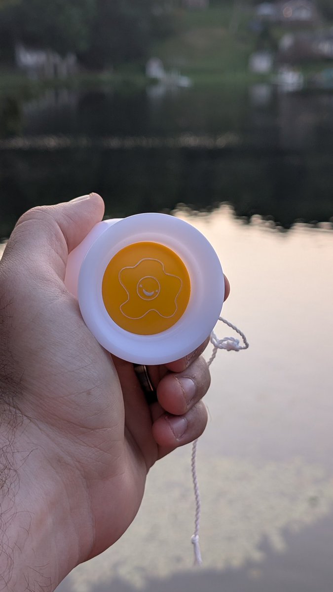 DresselDesigns tweet media