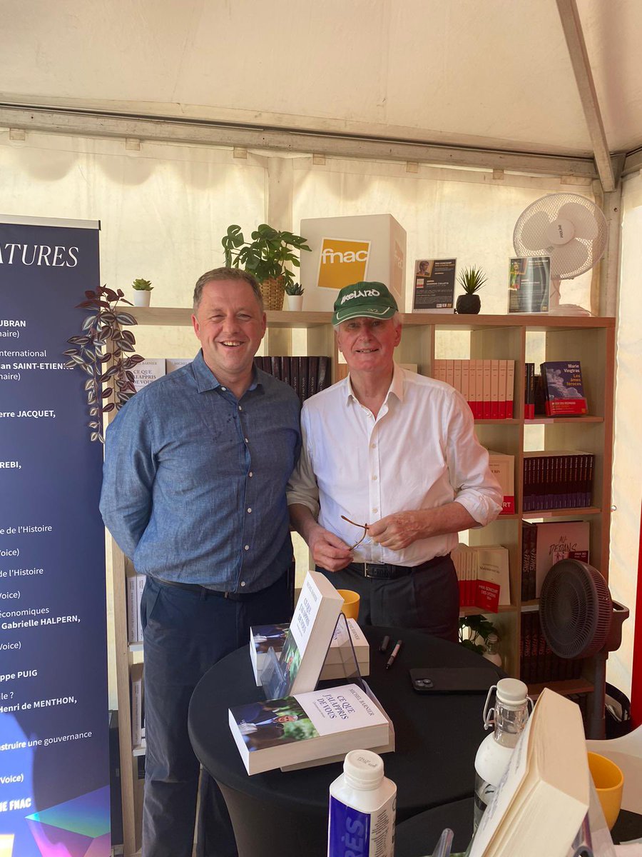 Thomas Byrne (@thomasbyrnetd) on Twitter photo Terrific to catch up with former Prime Minister of France, <a href="/MichelBarnier/">Michel Barnier</a>, while at <a href="/Cercle_eco/">Le Cercle des économistes</a>.
Hats off to a true friend to Ireland!!
🇮🇪🤝🇫🇷
#REAIX #REAIX25 <a href="/IrlEmbParis/">Irish Embassy Paris</a> Terrific to catch up with former Prime Minister of France, <a href="/MichelBarnier/">Michel Barnier</a>, while at <a href="/Cercle_eco/">Le Cercle des économistes</a>.
Hats off to a true friend to Ireland!!
🇮🇪🤝🇫🇷
#REAIX #REAIX25 <a href="/IrlEmbParis/">Irish Embassy Paris</a>