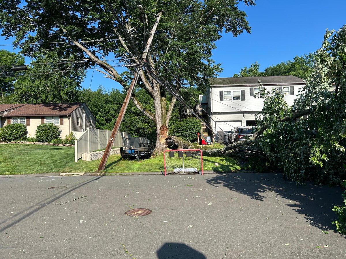 Eversource CT tweet media