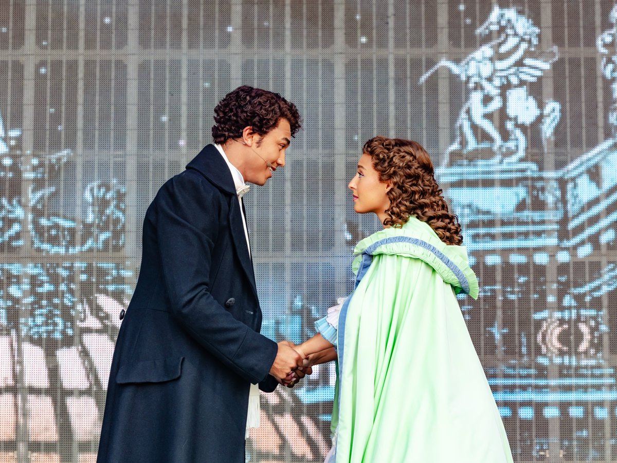 PhantomOpera's tweet image. It was an unparalleled delight performing at @westendlive ☀️
We truly savoured each sensation!
Watch the full performance: bit.ly/448V9nw
#PhantomLondon #WestEndLIVE
📸 Danny Kaan