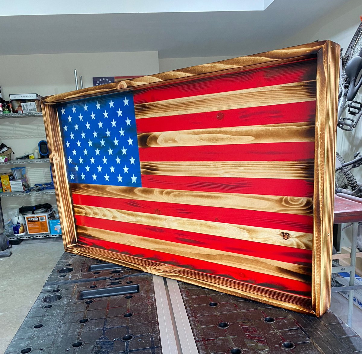 🎇Let freedom ring! Wishing you a safe, happy Independence Day.

P.S. Here's the free plan for this rustic wooden flag: learn.kregtool.com/plans/box-fram…