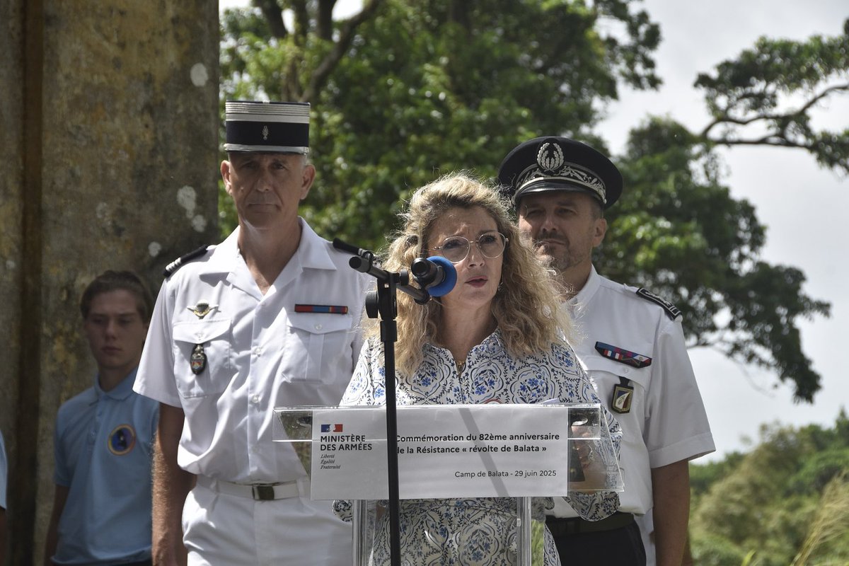 FAA_Officiel's tweet photo. [#ceremonie #autorite] Le week-end dernier, Mme Patricia Miralles, Ministre déléguée auprès du ministre des #Armées, chargée de la #Mémoire et des Anciens combattants, s’est rendu en #Guadeloupe puis en #Martinique dans le cadre d’un hommage aux #Dissidents 🫡🇫🇷 https://t.co/oAV3DxTfhC
