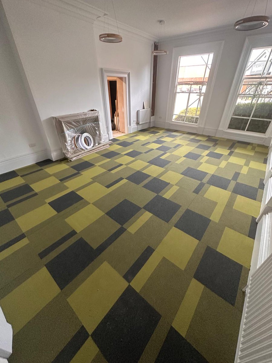 ParagonCarpets's tweet image. Transform your space with Total Contrast carpet tiles! 
✨ 6 colours, sustainable, durable, and certified. 
👉 See the magic: ow.ly/BeUf50V7Kex

#TotalContrast #UniqueFlooring #DesignInspiration #CommercialInteriors #ParagonCarpets