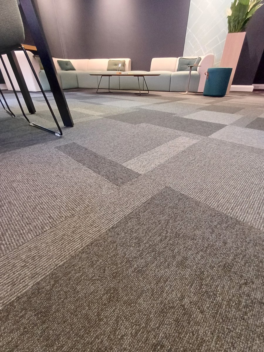 ParagonCarpets's tweet image. Transform your space with Total Contrast carpet tiles! 
✨ 6 colours, sustainable, durable, and certified. 
👉 See the magic: ow.ly/BeUf50V7Kex

#TotalContrast #UniqueFlooring #DesignInspiration #CommercialInteriors #ParagonCarpets