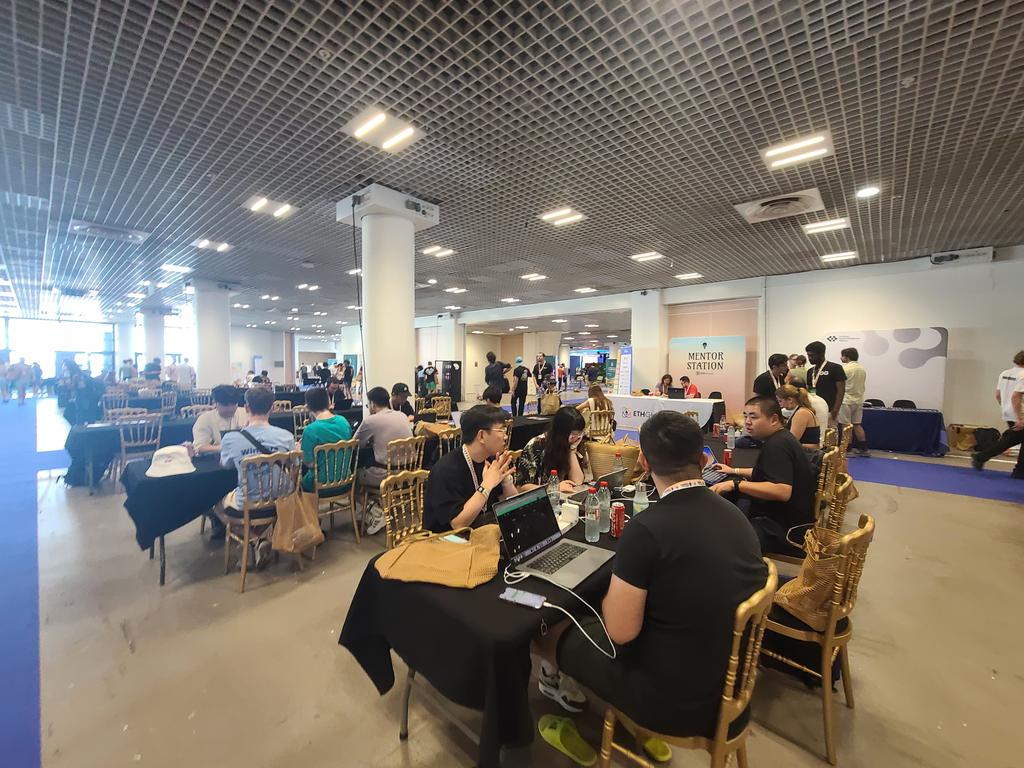 AKINDO | The world’s first Buildathon Platform🌊⚒️ tweet media