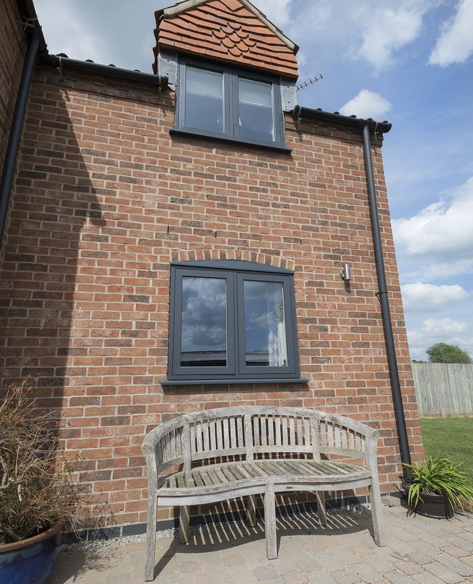 🌞✨ Keep your home cool this summer with aluminium windows! ✨🌞⁠
⁠
With their sleek design and superior insulation, aluminium windows help maintain a comfortable temperature while letting in natural light. Stay cool and stylish all season long!⁠
⁠