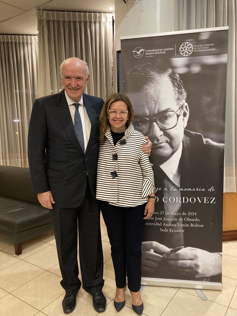 Acaba de partir un amigo histórico del #Ecuador de América Latina y un gran Canciller del #Perú 

Apenas el 2024 estuvo presente en un homenaje a uno de sus grandes amigo de los temas internacionales. #QEPD