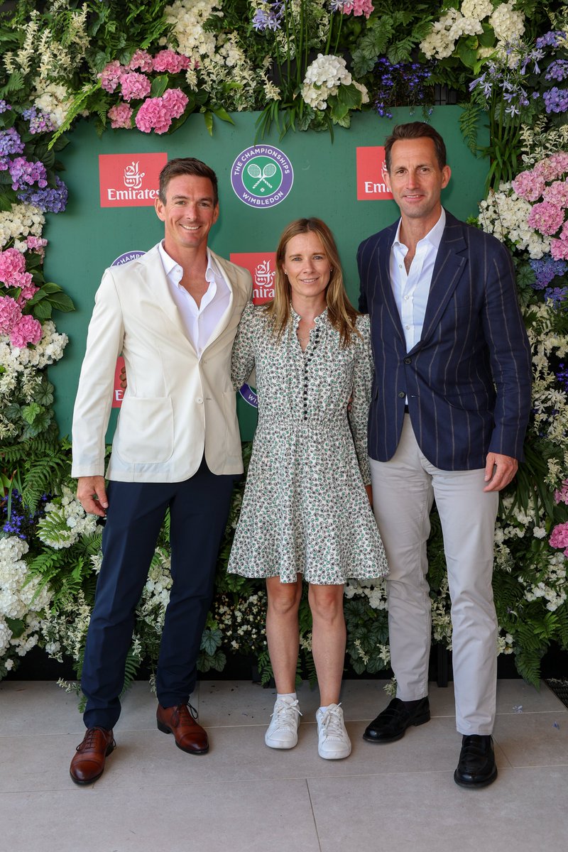 Centre court crew! Strawberries and cream anyone? 🎾🍓