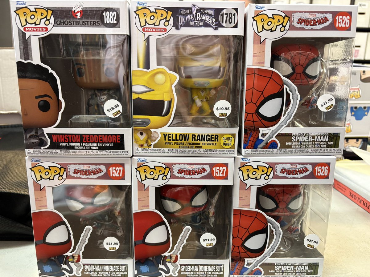 TheComicHunter's tweet image. Just got some nifty toys in stock!