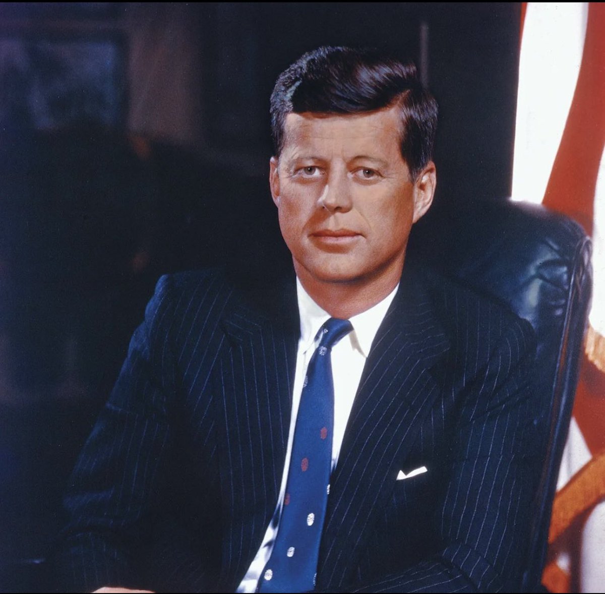 Delko_Radio87's tweet image. What better way to honor JFK&apos;s legacy on America&apos;s 249th birthday than to dismantle the Federal Reserve, make israel register under FARA, and seize their nuclear arsenal as a tribute to one of this nation&apos;s greatest Patriots. 

Come on, Trump, it&apos;s not too late to be a complete…