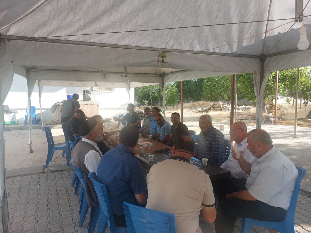 Aktoprak Mahalle Sakini Asiye ETLİ’nin Vefatından Dolayı Taziyesine Katılarak, Ailesine Başsağlığı Diledik.

Merhumenin Mekanı Cennet Olsun.🤲