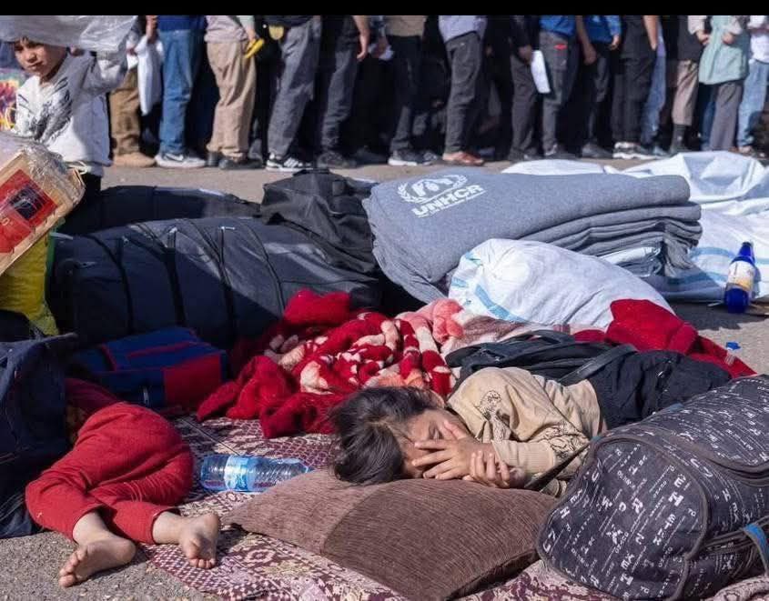 laila_mohammadi's tweet image. وطن یعنی، اینکه نباید همه این اتفاق‌ها می‌افتاد!
#نه_به_نژادپرستی