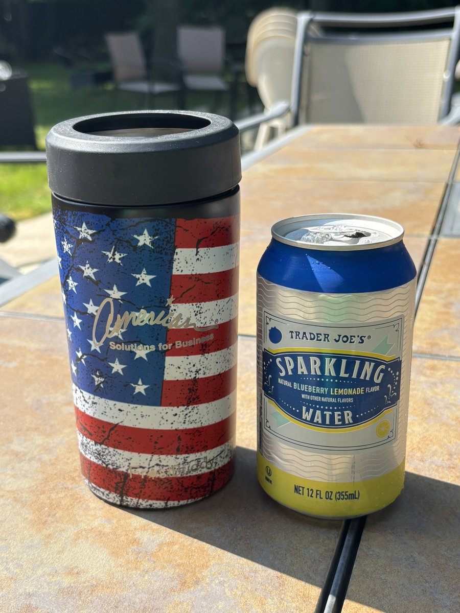 Happy Birthday America!!  Happy Fourth of July!

Field testing with the Frost Buddy® Universal Buddy 2.0 - Merica 2.0

starline.com/product/FB27

#LandoftheFree #HomeoftheBrave #fieldtesting #Merch