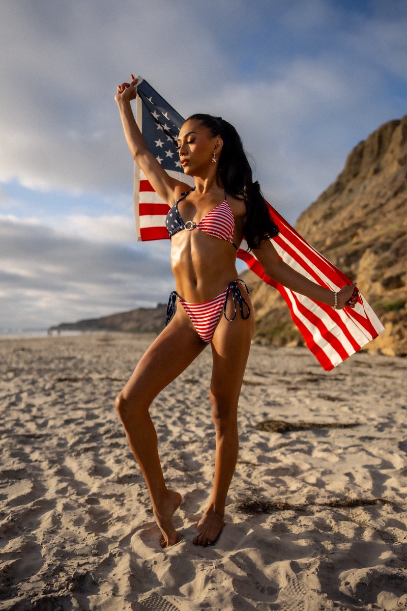 imchanelchance's tweet photo. HAPPY 4th OF JULY🇺🇸🎆 https://t.co/MDiCxog6D6