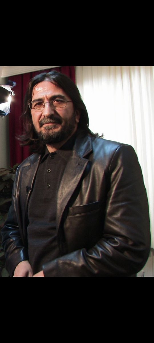 Işıklar içinde uyu Nihat Genç hocam. Türk ulusu olarak seni unutmayacağız..