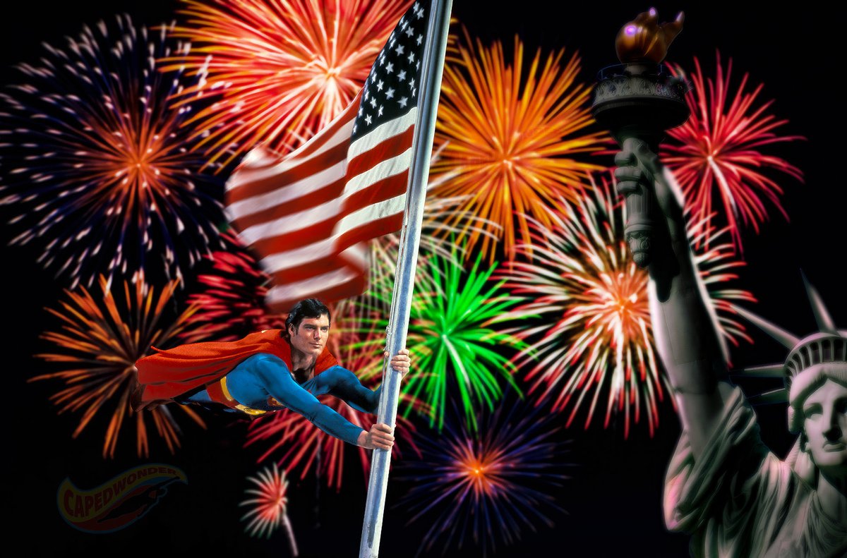 CapedWonderJim's tweet image. Happy 4th of July!