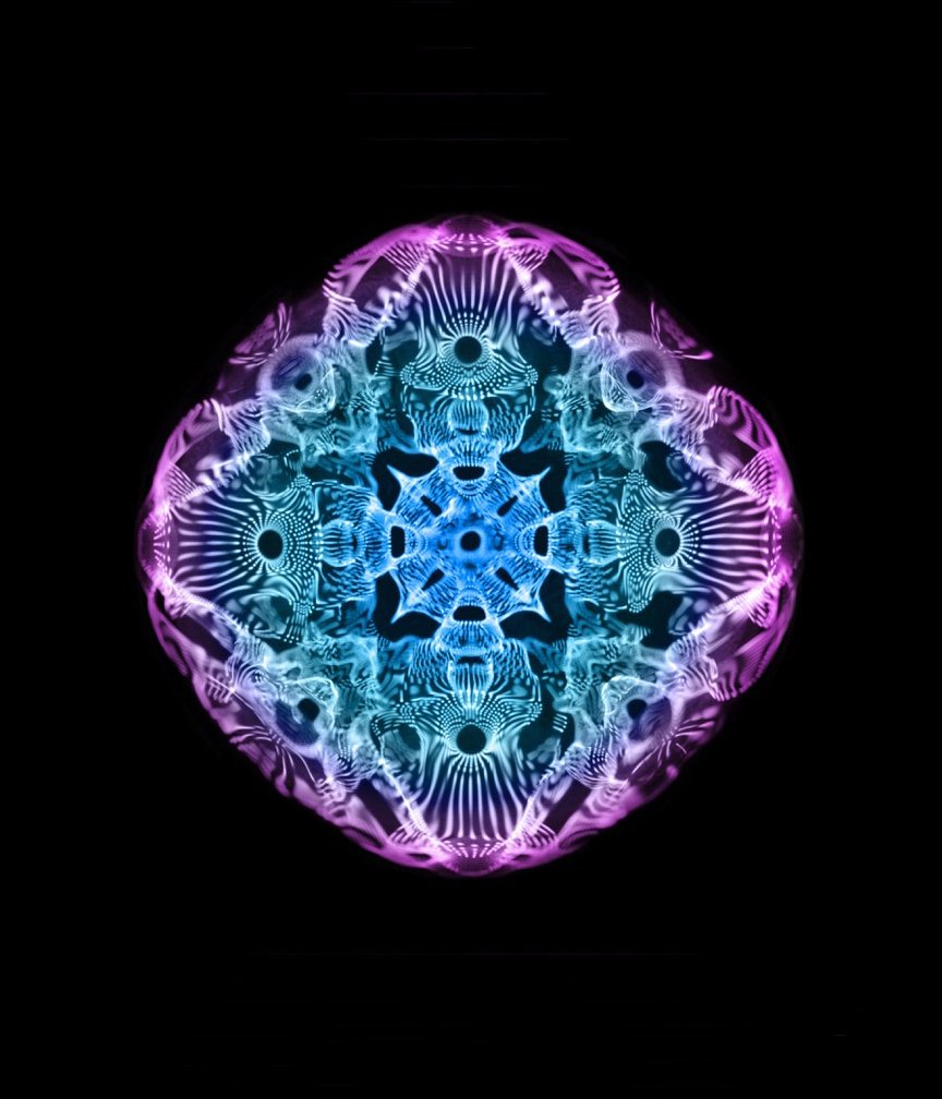robsimonsen's tweet photo. I often think of cymatics as related to these visuals. But in traditional 2D plate cymatics experiments, it's 2D- a 2D slice of a 3D object. In bubble cymatics, you see these patterns in their 3D toroidal expressions. Makes me wonder if DMT visuals are seeing these resonant fields in motion- like what music might look like if we could see it in a toroidal form. Richly rendered informational fields.

(also just donated to the gofundme - that sucks @harrypackart1)