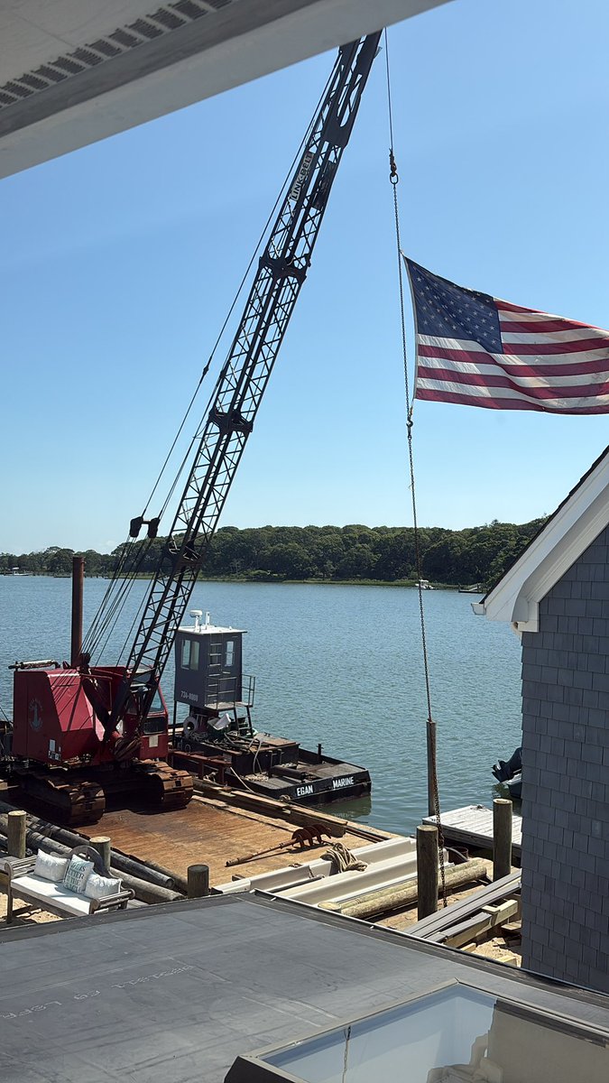 gentlemanlyfun's tweet photo. It’s Americas Day where I’m from BY THE WAY #DifferentRoundHere https://t.co/wD6c3Lrgo7