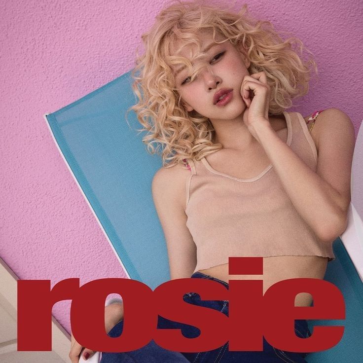 🇸🇪 "Rosie" by ROSÉ is the longest charting K-pop soloist album on Sweden official albums chart :

1- Rosie (12 weeks)
2- Golden (3 weeks)
3- Ruby (2 weeks)