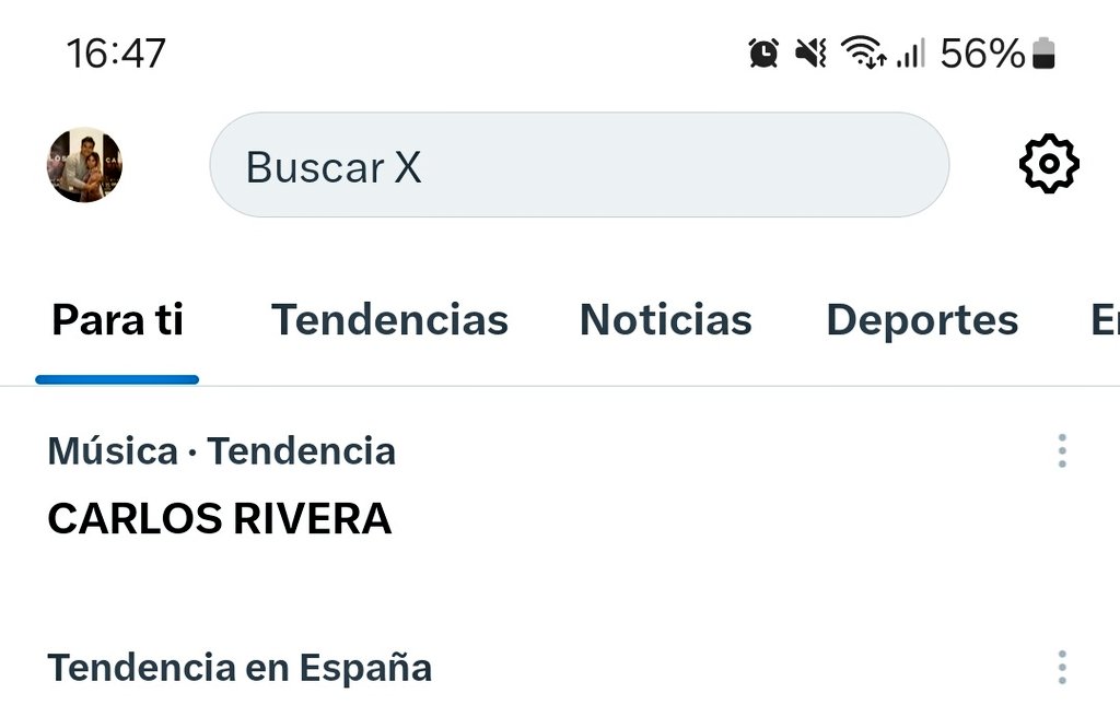 veroverusky's tweet photo. Alguien es tendencia, será porque estamos de aniversario @_CarlosRivera ?? De parte de @SoloTu_ESP tienes una sorpresa en Instagram 🙊 #21anoscontigocarlosrivera #Riveristas #carlosrivera https://t.co/r41rmFvTZG