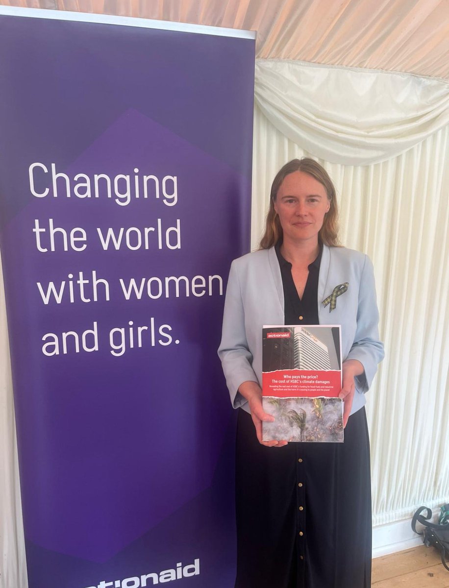 ActionAidUK's tweet image. On Wednesday afternoon, we were at UK Parliament to launch our new report (read it here: bit.ly/4euuAfT) on the climate damage caused by the financial flows of UK banks. 

We were delighted to talk to so many decision-makers about how the government should hold banks to…