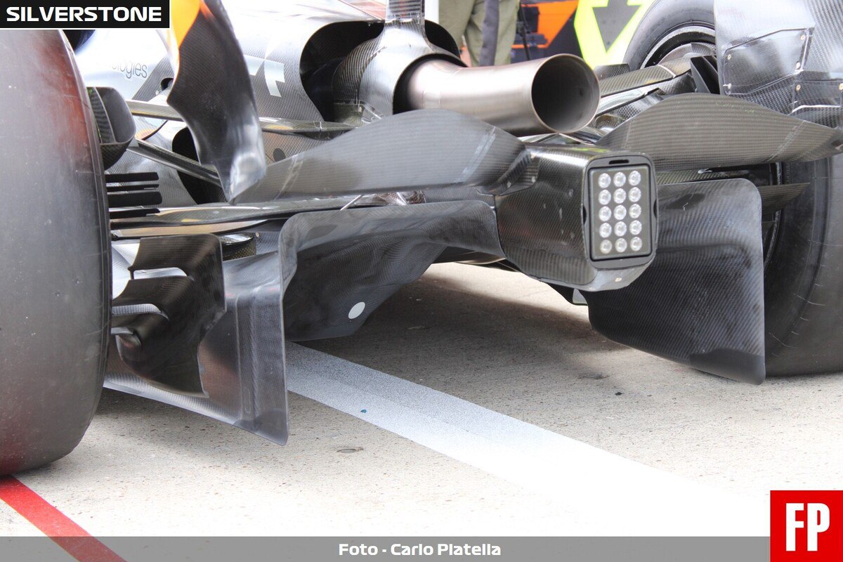The new #McLaren floor for the #BritishGP
#F1 #Formula1 #F1Tech