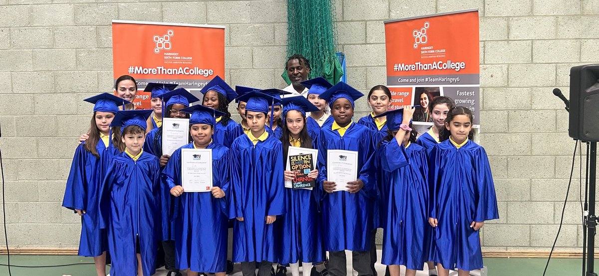 Haringey6thForm's tweet image. 🎓 Honoured to host the #TottenhamUniversity graduations at #H6! Huge thanks to @sal2nd for inspiring Yr4 & Yr5 students. Grateful to #DalBabu & #JamesLane for emceeing! 👏 #StFrancisDeSales #RisleyAvenuePrimary #DevonshireHill #BrookHouse #LancasterianPrimary