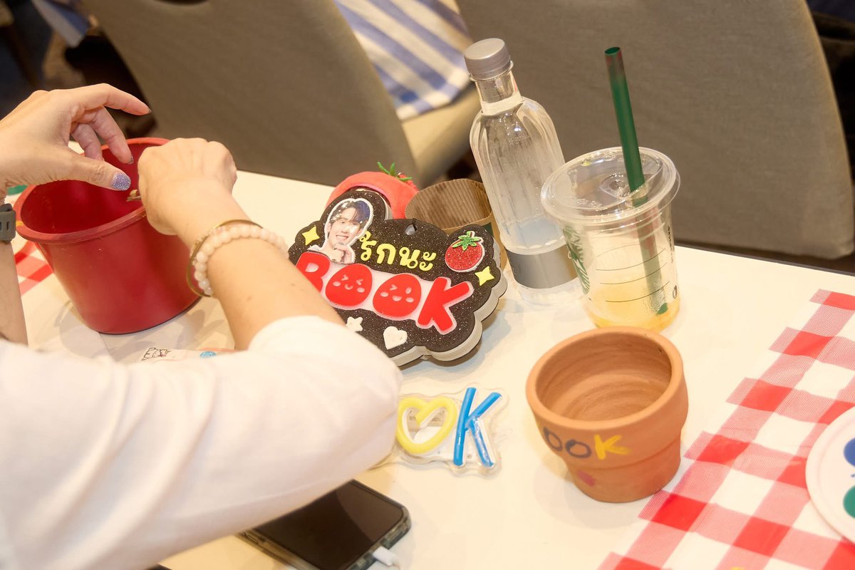 F9U17_NDBWB's tweet image. “รักนะ” 🫶🩵 

BOOK X MAMI LOVELYTIME

Cr. Mami มามิ
#MAMIXBOOK
 #kasibook