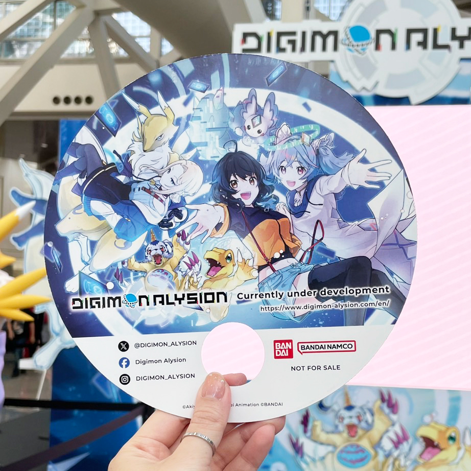 DIGIMON_ALYSION's tweet image. #AnimeExpo is now open!
At the #DIGIMONALYSION booth, we’re giving out an exclusive uchiwa fan to attendees featuring the new DIGIMON BEATBREAK, and ribbons designed with Gemmon! 🎀
Just ask our staff at the booth!
#Digimon
#DigimonCardGame
#DigimonTCG
#AX2025