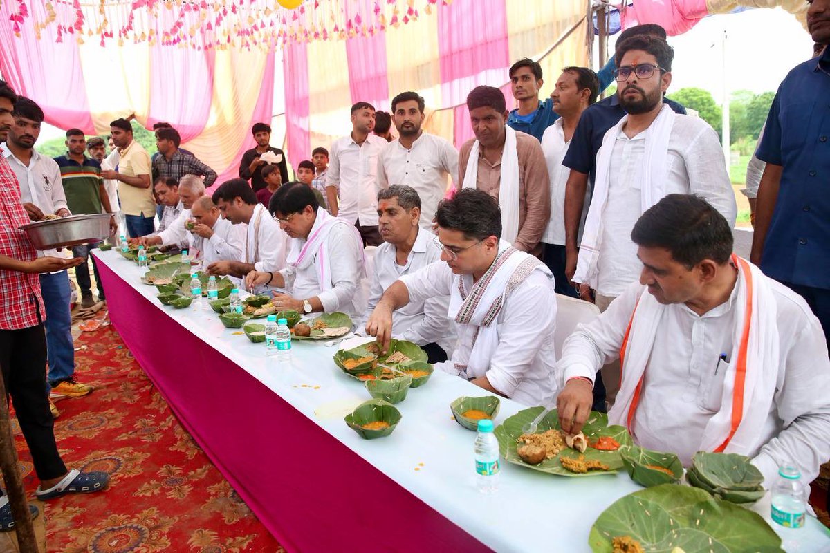 Sachin Pilot (@sachinpilot) on Twitter photo рд╡рд┐рдзрд╛рдпрдХ <a href="/KantiPrasadMLA/">Kanti Prasad Meena MLA</a> рдЬреА рдХреЗ рдирд╡ рдкреНрд░рддрд┐рд╖реНрдард╛рди рдХрд╛ рдЙрджреНрдШрд╛рдЯрди рдХрд╛рдВрдЧреНрд░реЗрд╕ рдорд╣рд╛рд╕рдЪрд┐рд╡ <a href="/JitendraSAlwar/">Jitendra Singh Alwar</a> рдЬреА рдХреЗ рд╕рд╛рде рдХрд┐рдпрд╛ред
рдХрд╛рдВрддрд┐ рдкреНрд░рд╕рд╛рдж рдЬреА рдФрд░ рдЙрдирдХреЗ рдкрд░рд┐рд╡рд╛рд░ рдХреЛ рдкреНрд░рддрд┐рд╖реНрдард╛рди рдХреЗ рд╢реБрднрд╛рд░рдВрдн рдкрд░ рд╣рд╛рд░реНрджрд┐рдХ рд╢реБрднрдХрд╛рдордирд╛рдПрдВред
<a href="/AapkaMurarilal/">Murari Lal Meena</a> <a href="/BairwaDc/">DC BAIRWA (MLA)</a> <a href="/lalityadavinc/">Lalit Yadav MLA</a>, рдорд╛рдВрдЧреЗрд▓рд╛рд▓ рдореАрдирд╛,
<a href="/IndrajGurjarinc/">Indraj Gurjar</a> <a href="/VinodJakharIN/">VINOD JAKHAR</a> рд╡рд┐рдзрд╛рдпрдХ <a href="/KantiPrasadMLA/">Kanti Prasad Meena MLA</a> рдЬреА рдХреЗ рдирд╡ рдкреНрд░рддрд┐рд╖реНрдард╛рди рдХрд╛ рдЙрджреНрдШрд╛рдЯрди рдХрд╛рдВрдЧреНрд░реЗрд╕ рдорд╣рд╛рд╕рдЪрд┐рд╡ <a href="/JitendraSAlwar/">Jitendra Singh Alwar</a> рдЬреА рдХреЗ рд╕рд╛рде рдХрд┐рдпрд╛ред
рдХрд╛рдВрддрд┐ рдкреНрд░рд╕рд╛рдж рдЬреА рдФрд░ рдЙрдирдХреЗ рдкрд░рд┐рд╡рд╛рд░ рдХреЛ рдкреНрд░рддрд┐рд╖реНрдард╛рди рдХреЗ рд╢реБрднрд╛рд░рдВрдн рдкрд░ рд╣рд╛рд░реНрджрд┐рдХ рд╢реБрднрдХрд╛рдордирд╛рдПрдВред
<a href="/AapkaMurarilal/">Murari Lal Meena</a> <a href="/BairwaDc/">DC BAIRWA (MLA)</a> <a href="/lalityadavinc/">Lalit Yadav MLA</a>, рдорд╛рдВрдЧреЗрд▓рд╛рд▓ рдореАрдирд╛,
<a href="/IndrajGurjarinc/">Indraj Gurjar</a> <a href="/VinodJakharIN/">VINOD JAKHAR</a>