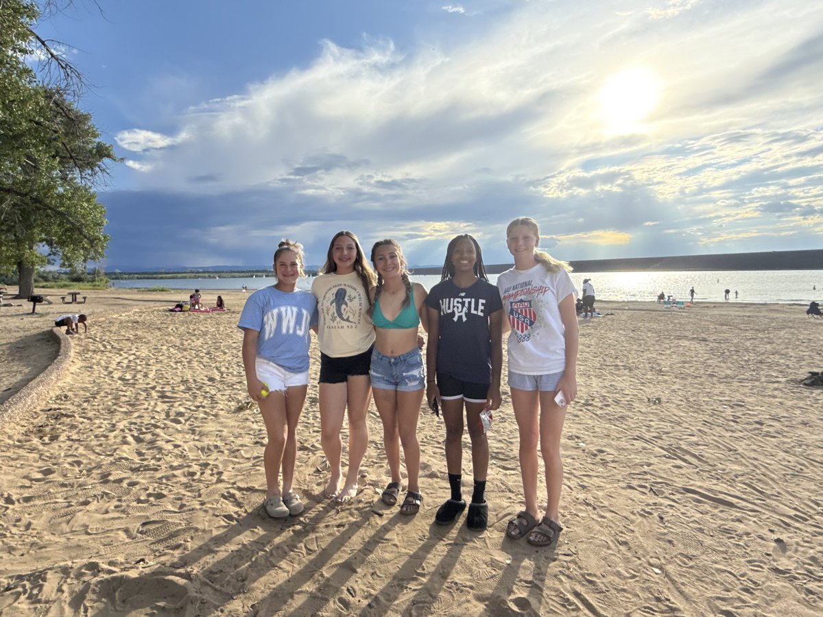 Went to the lake and explored Colorado on our off day yesterday 🩷 

Back at it today at 2pm vs LL Sluggers 2010 at Christopher fields.

<a href="/KennidiEvans00/">Kennidi Evans</a> <a href="/Lily_George2029/">LilyGeorge</a> <a href="/Ava_Pacheco14/">Ava Pacheco (2029)</a> <a href="/GabbyAlcala2029/">Gabriella Alcala 2029</a>