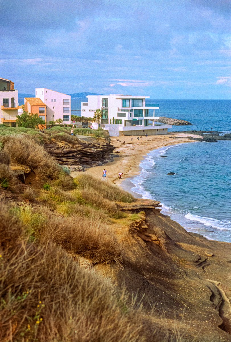 maximevisticot's tweet image. Une pellicule argentique au Cap d’Agde 🎞️