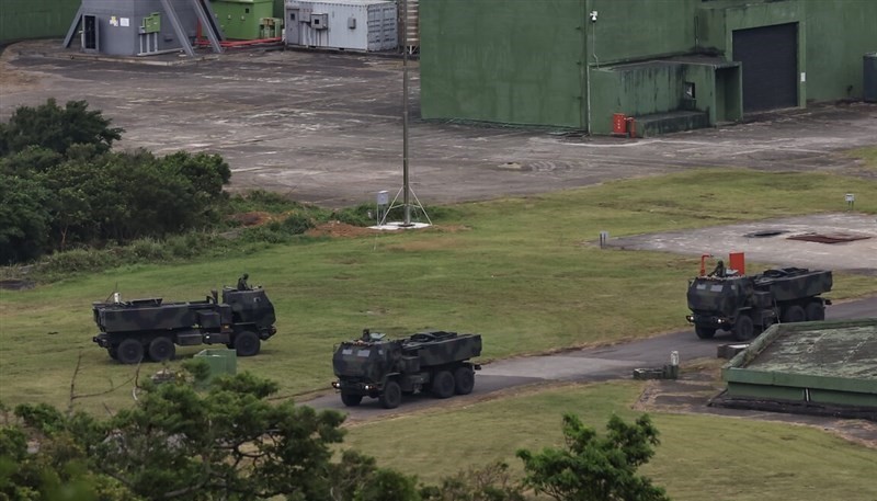 🇺🇸 TAIWAN DEPLOYS U.S.-MADE HIMARS 🇺🇸

Taiwan just took a bold step to defend its democracy — activating its first HIMARS missile unit with U.S. support. This is a clear message to Beijing: Taiwan is ready.

🔻 Here’s what happened:

1️⃣ Taiwan has ordered 29 HIMARS launchers from