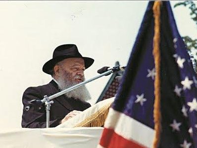 "The founding of this nation was predicated on a belief in G-d."

-The Lubavitcher Rebbe

The Rebbe spoke often and passionately about the incredible gift that is the United States of America, and how the country was founded on faith in G-d.

Throughout his leadership, the Rebbe