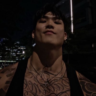 jjackng89's tweet photo. #NuevaFotoDePerfil https://t.co/JfJdPaSAKl