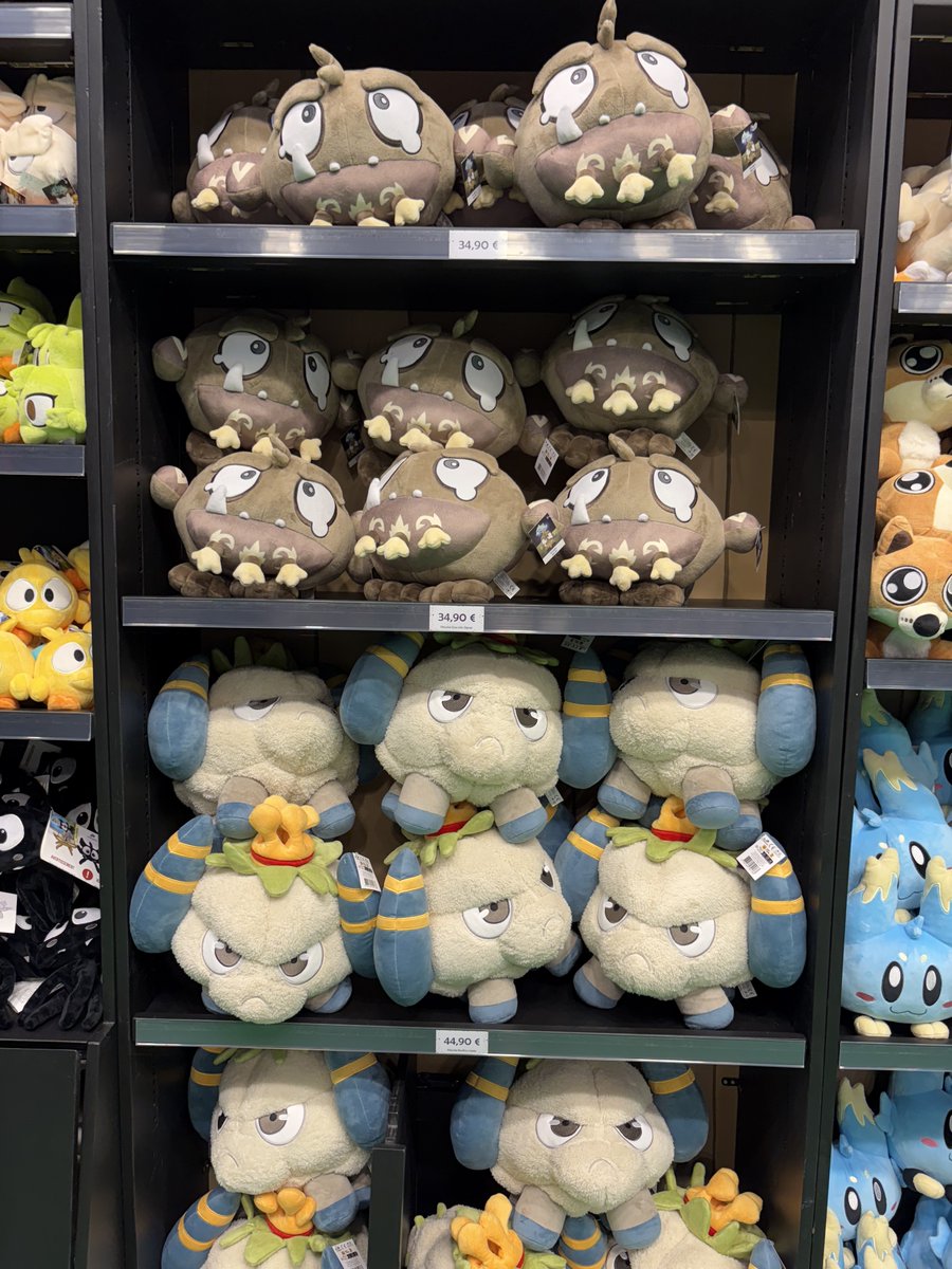 AnkamaGames's tweet image. ✨Retrouvez notre #Ankama Shop en physique sur notre stand à #JapanExpo2025 ! Des peluches, figurines, pin's et bien d'autres choses vous attendent 🧸
Et surtout... des avant-premières de certains produits !🌟
📍Stand F228 - Hall 5A