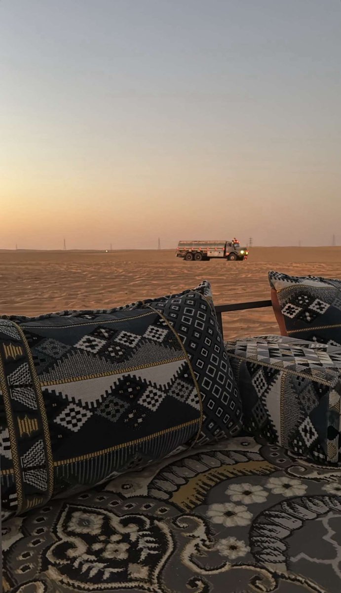 لا زلت في قلبي .. وطيفك لا يزال
 معاي من وقت الشروق اليا المغيب.