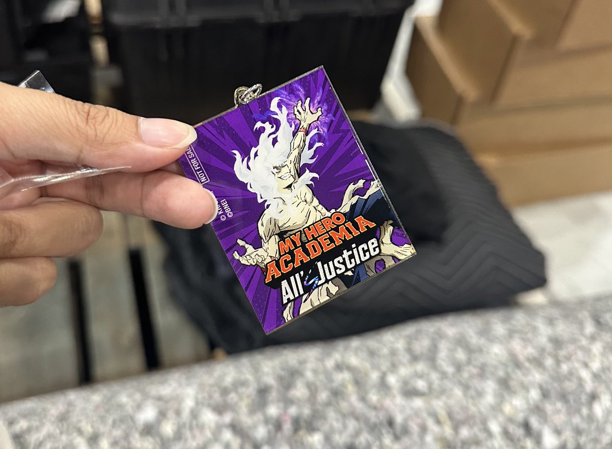 Come visit Booth 2106 at Anime Expo to play Digimon Story Time Stranger, get a lanyard, and say hi to the best team 😂♥️

You can get a MY HERO ACADEMIA: All’s Justice keychain as well!