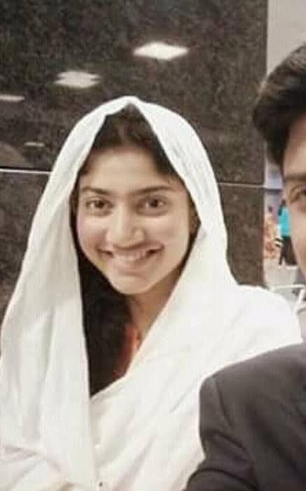 Incognito_qfs's tweet image. What is this casting??

Ravan&apos;s wife                           Maa Sita