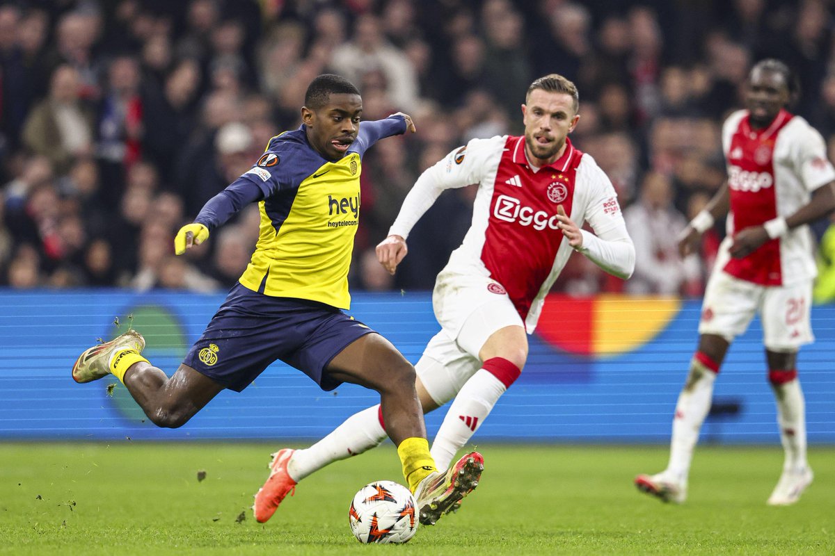 SADIKI SIGNS

Sunderland have announced their third signing of the season, another young but experienced midfielder from Europe, Noah Sadiki. The 20 year old joins us from new Belgian Pro League champions, Royale Union Saint-Gilloise.

After reportedly beating Leeds and many