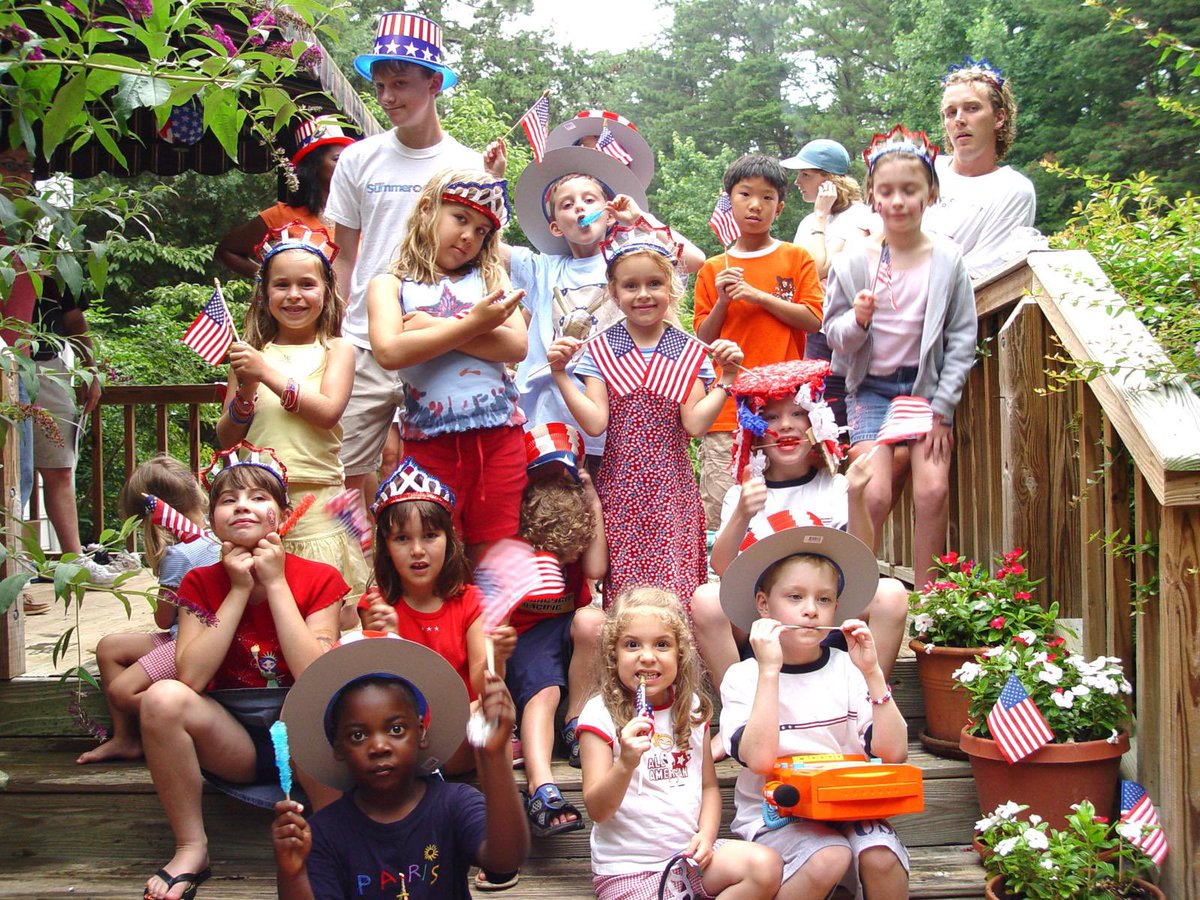 Happy 4th!

Missing the festivities from across the pond… we used to be quite bombastic at the Lynch household. Pic from 20 years ago exactly.

(I’m on the bottom right)