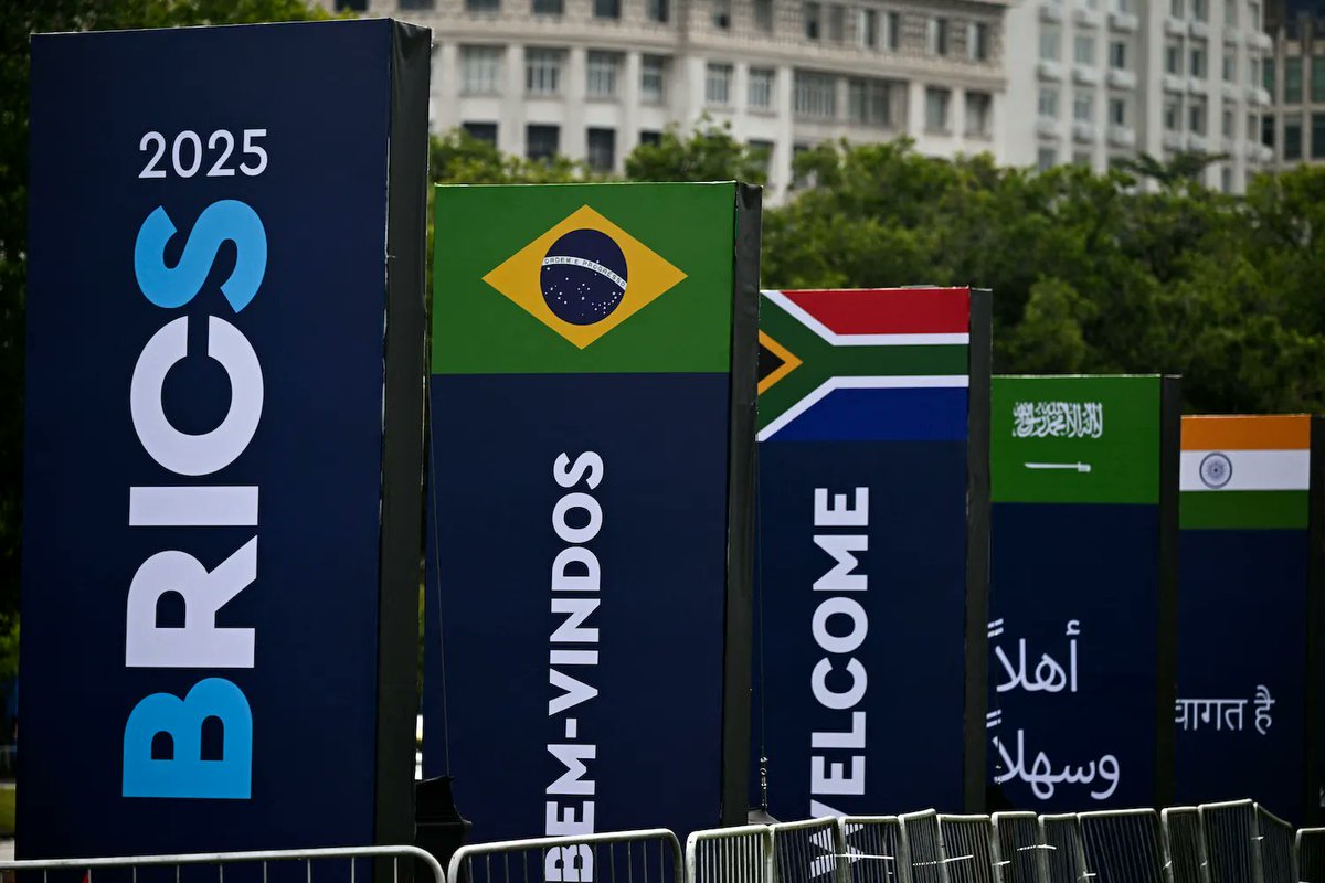 🚨 Saudi Arabia is now a full BRICS member! 🇸🇦 Slowly moving away from the petrodollar despite U.S. pressure. Big shift in global economics!