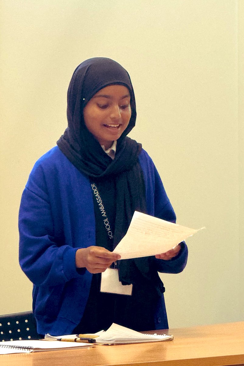 cclarke_SLT's tweet photo. Pupils from across our family of schools had the opportunity to take part in ‘a debate in a day’ at the @Summit_LT Conference today 🗣️ What a fabulously talented group of learners we have 👏🏼 #SummitCuriosity @KinetonGreenPS @TheOaklandsBham @YarnfieldSch @ErdingtonHallPS https://t.co/3ApUIQQ3sx