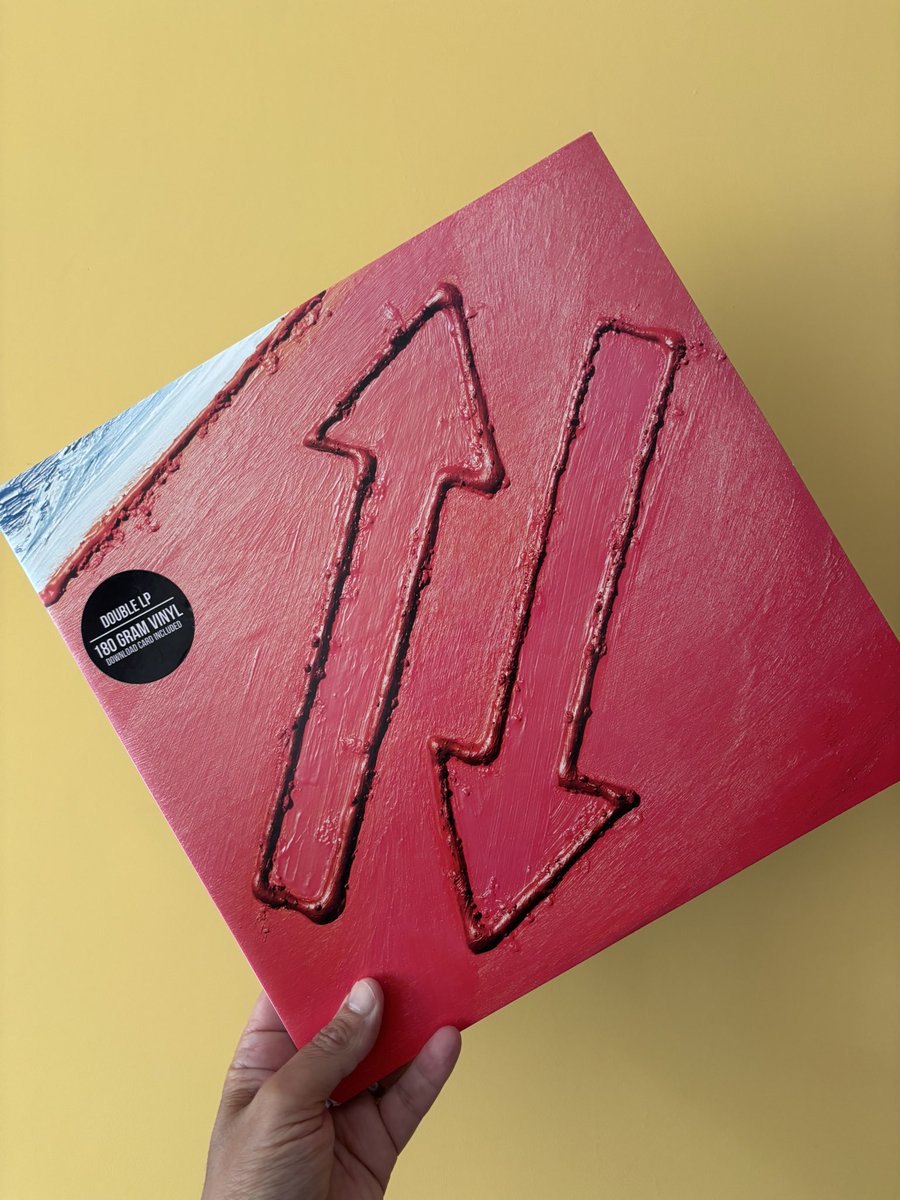 JonathanWood's tweet photo. A glorious slab of dirty rock n roll to kick start the weekend. @TheLeesOfMemory 

The Lees Of Memory; Sisyphus Says, 2014.

❤️💙🩶

#NowPlaying #TheLeesOfMemory #Superdrag #vinyl https://t.co/nuAqJNG5UR
