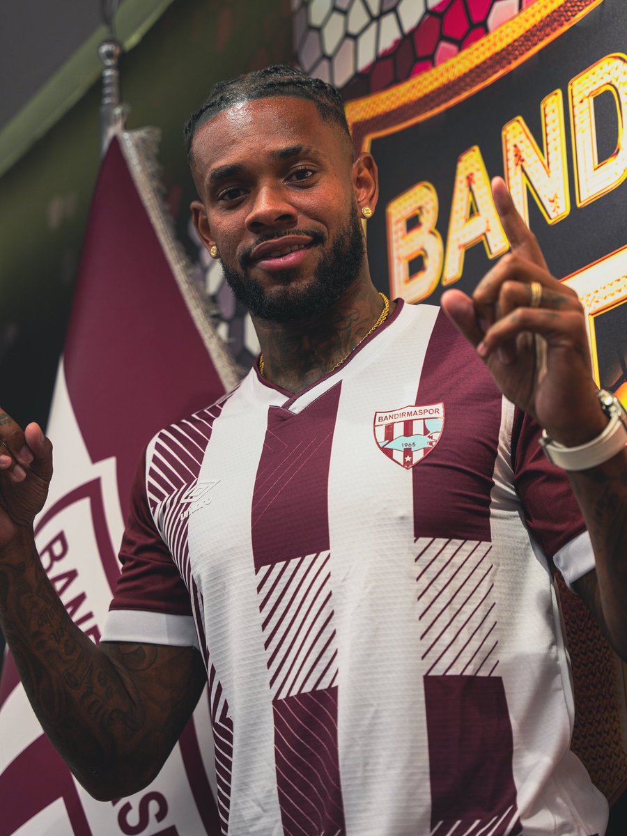 HOŞ GELDİN LEANDRO BACUNA!

✍🏻 Profesyonel futbolcu Leandro Bacuna ile 2 yıllık anlaşma imzalanmışır.

🎂 21 Ağustos 1991
📍 Orta saha - Merkez orta saha
🌎 Curacao - Hollanda 🇨🇼🇳🇱
📌 Groningen, Aston Villa, Reading, Cardiff, Watford